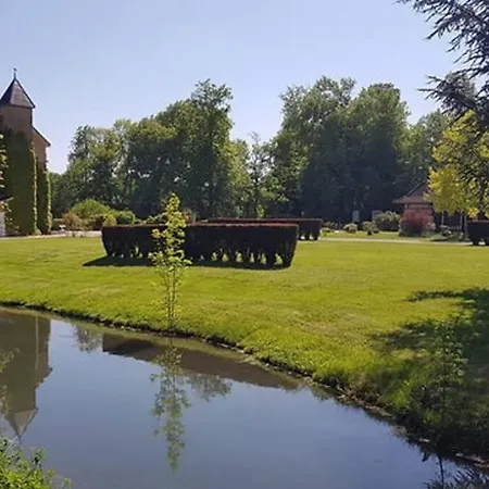 Domaine De Beaucamp Villa *