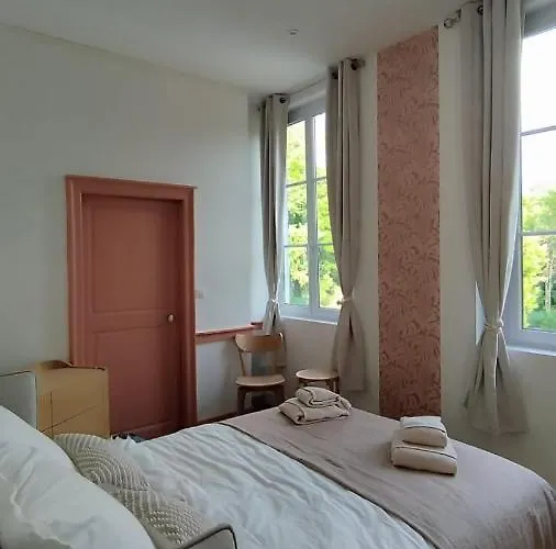 Domaine De Beaucamp Villa Chatelraould-Saint-Louvent