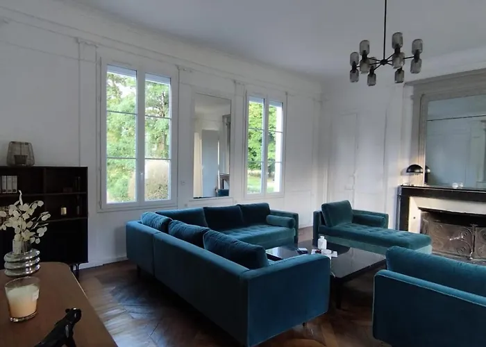 Domaine De Beaucamp Chatelraould-Saint-Louvent